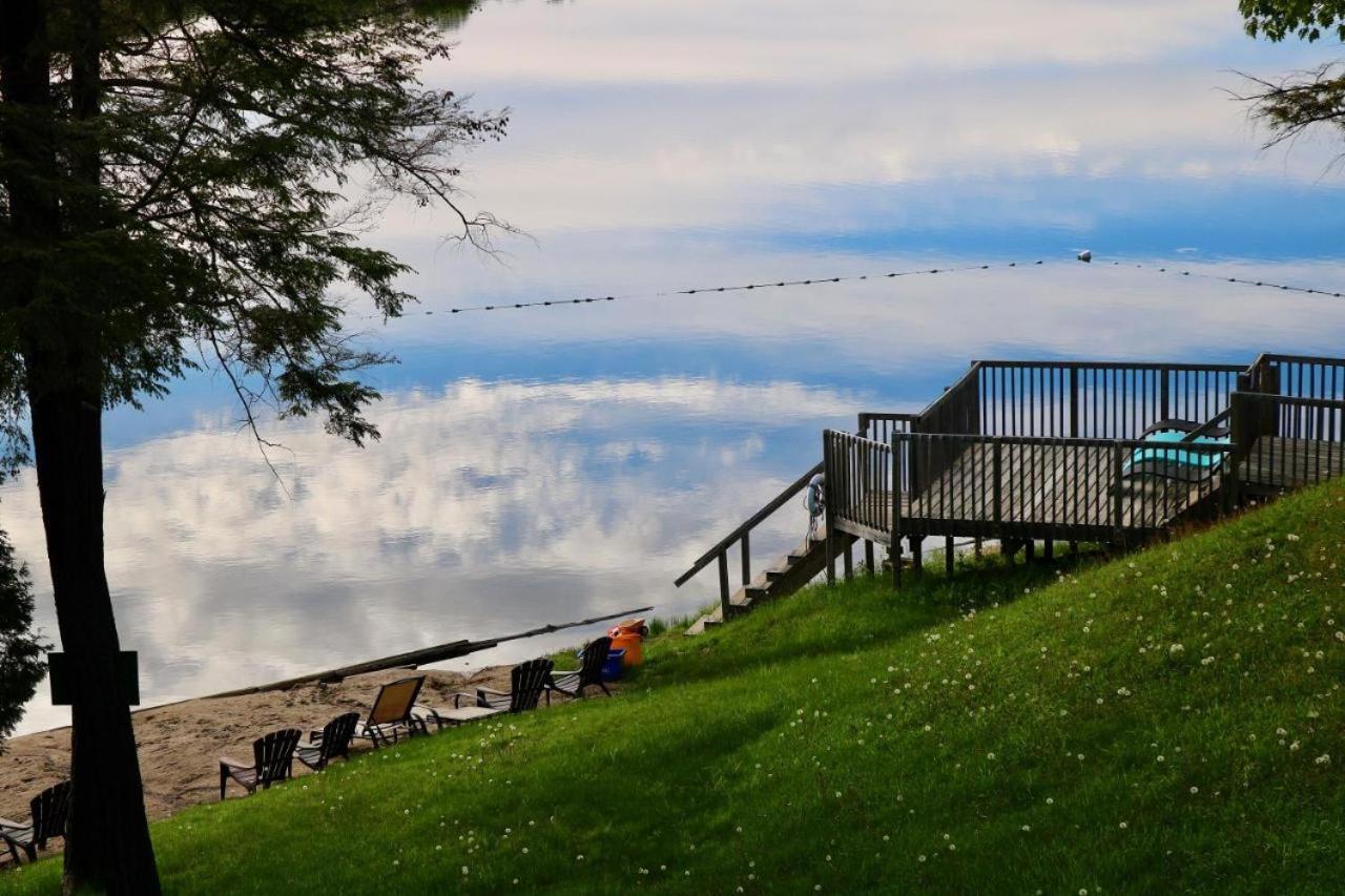 Sunny Point Resort Otter Lake Luaran gambar